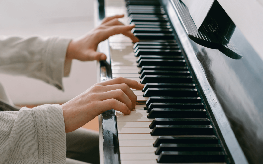 16 Easy Piano Songs for Beginners