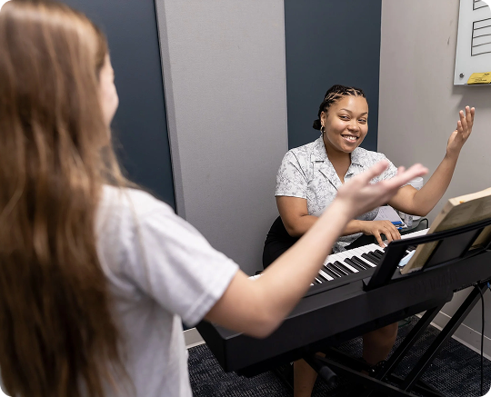 Vocal Lessons – Train Your Voice with Professional Coaches